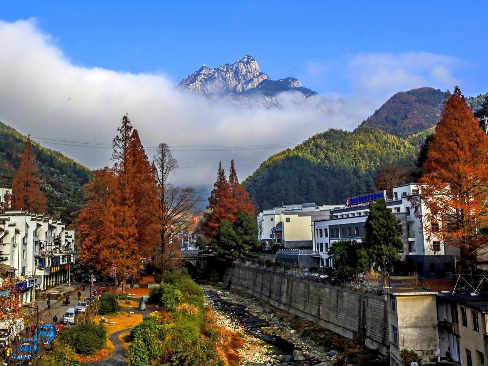 Huangshan Of Tianya Off Inspirations Hotel Exterior photo